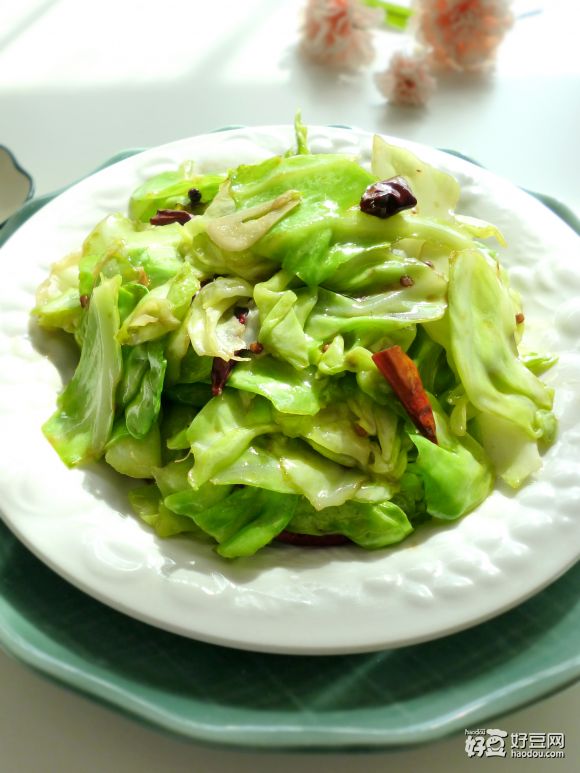 手撕包菜的做法