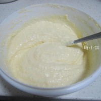 椰香白巧克力舒芙蕾芝士蛋糕的做法图解6