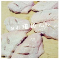 新奥尔良烤鸡翅——在家完胜肯德基!的做法图解1