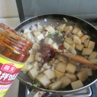 肉末酱爆杏鲍菇 的做法图解7