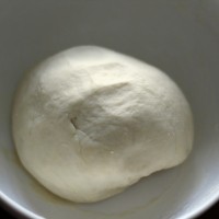 芹菜里脊水饺的做法图解2