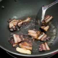 蕨菜炒腊肉的做法图解2