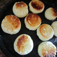 葱肉水煎包的做法图解10