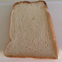 煎蛋培根吐司的做法图解1