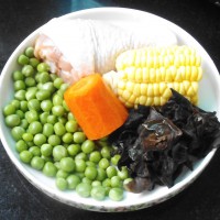 豌豆小炒的做法图解1