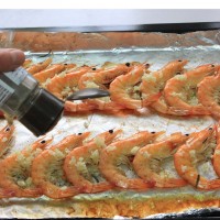 用烤箱轻松做----迷迭香烤大虾的做法图解12
