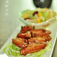 蒜香鸡翅配沙拉的做法图解13