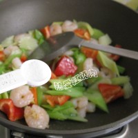 西芹腰果虾仁的做法图解14