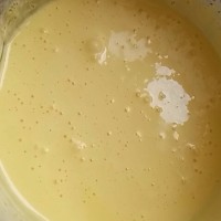 奶酪戚风蛋糕的做法图解2