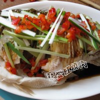清蒸鲈鱼的做法图解7
