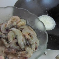 喜庆年菜—黑椒红酒爆醉虾的做法图解8