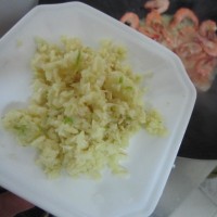 喜庆年菜—黑椒红酒爆醉虾的做法图解9