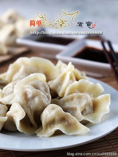 猪肉酸菜饺子的做法