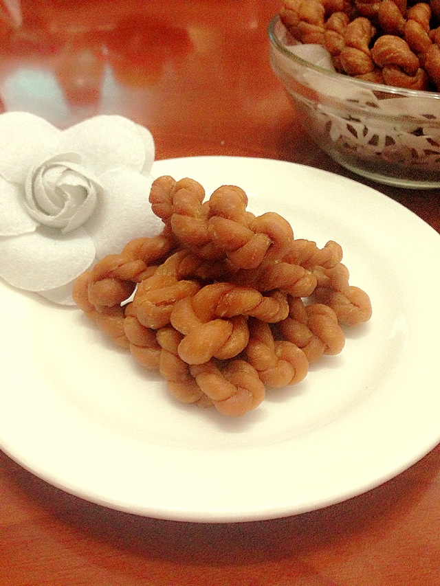 酥脆小麻花的做法