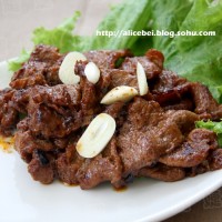 就着大蒜吃--烤牛肉的做法图解5