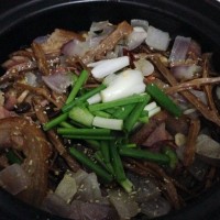 干笋腊肉煲的做法图解7