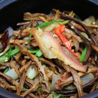 干笋腊肉煲的做法图解8