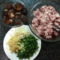 香菇猪肉小笼包的做法图解4