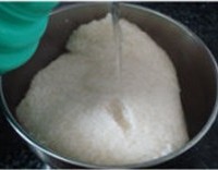 红遍大江南北的传统小甜点--糍粑的做法图解3