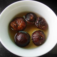 香菇滑鸡粥的做法图解1