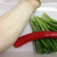 香辣回锅杏鲍菇的做法图解1