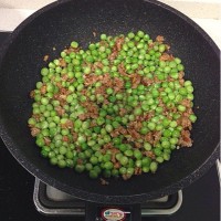 肉末青豆的做法图解4