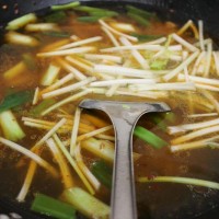 酸菜鱼简单到流泪的做法图解9