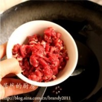 香辣豆豉牛肉酱的做法图解7
