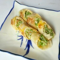 蔬菜沙拉薄饼卷的做法图解7