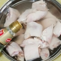 秋冬滋补美容菜-----老妈蹄花的做法图解4