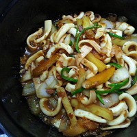 干锅鱿鱼的做法图解4