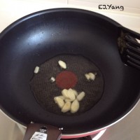 蔬菜酱油炒面的做法图解5