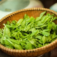 蒙自菊花过桥米线的做法图解3
