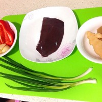 泡姜猪肝的做法图解1