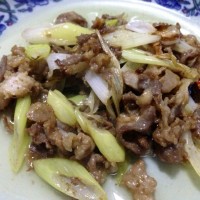 葱爆孜然肥牛卷的做法图解5