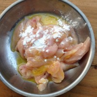 家常驻菜:木耳鸡肉的做法图解4