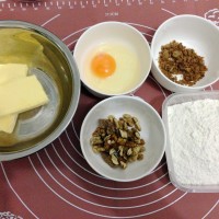 奶油桃仁饼的做法图解1