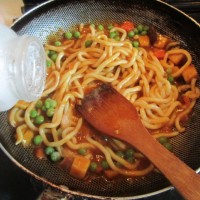 咖喱炒乌冬面的做法图解7
