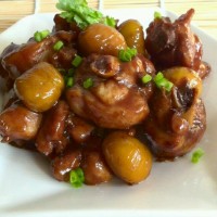 板栗烧鸡的做法图解5