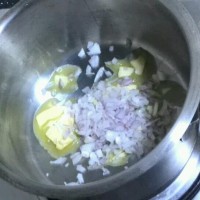 奶油蘑菇汤的做法图解2