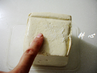 香煎老豆腐的做法图解3