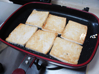 香煎老豆腐的做法图解7