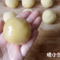 椰蓉月饼的做法图解11