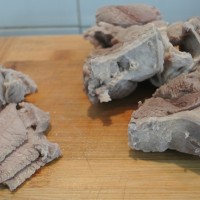 简易羊肉泡馍的做法图解1