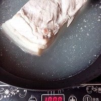 脆皮烧肉 《越吃越脆》的做法图解3