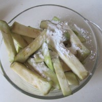 茄汁茄条的做法图解3