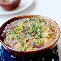 一刻钟做出一锅靓汤——简易版鸭血粉丝汤的做法图解9