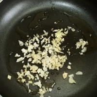 剁椒蒸鸭腿的做法图解7