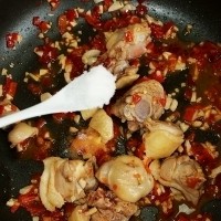 剁椒蒸鸭腿的做法图解11