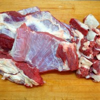 牛肉炖土豆的做法图解2